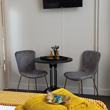 ホテル 't Witte Huys Scheveningen 3*