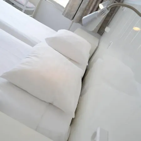 't Witte Huys Scheveningen Otel