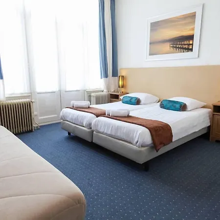 't Witte Huys Scheveningen Otel 3*